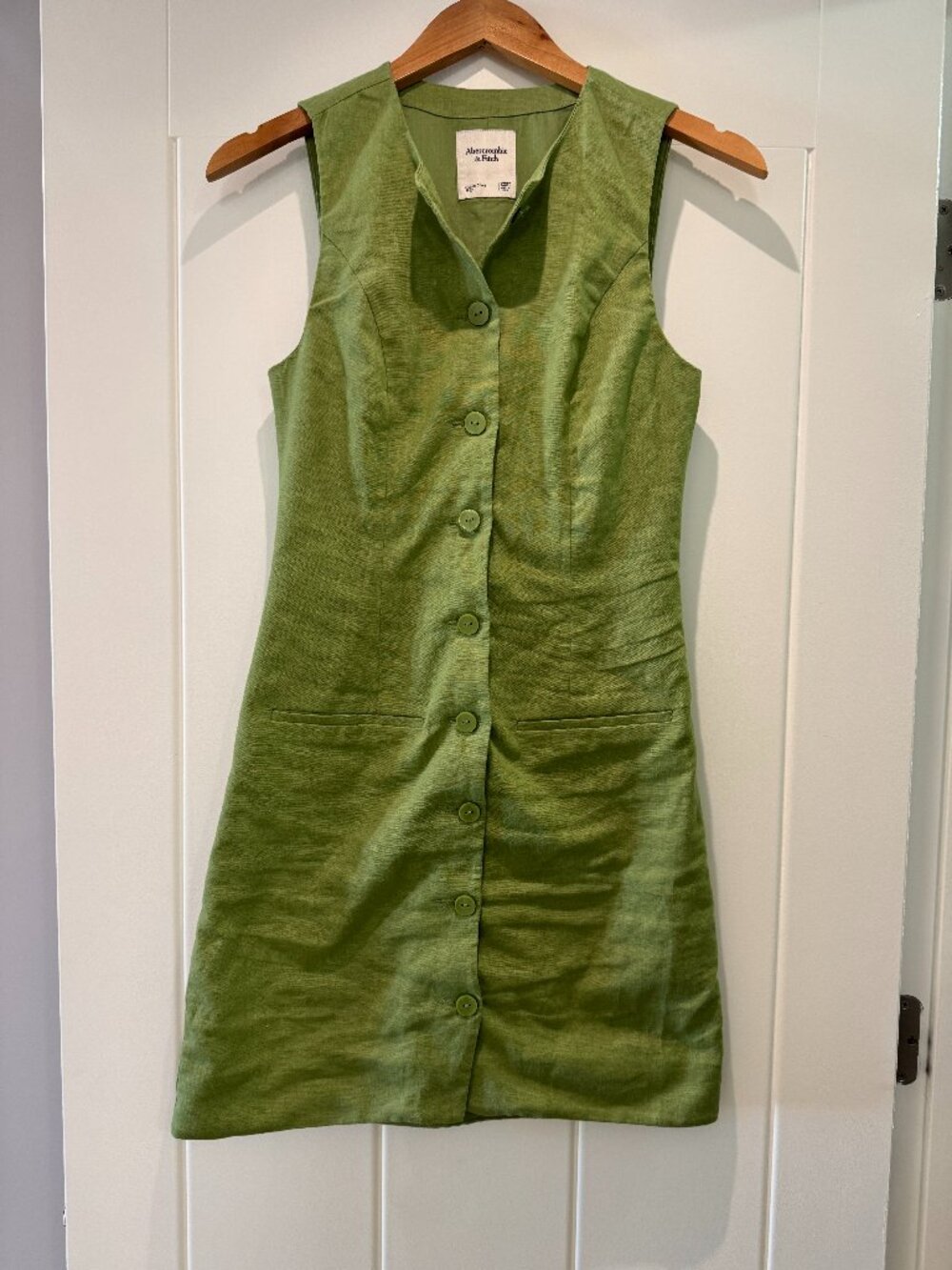 The A&F Mara Linen-Blend Mini Dress (Green)